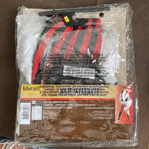 Pretty Scoundrel - Pirate Costume - Child Small - Picture 5 of 5